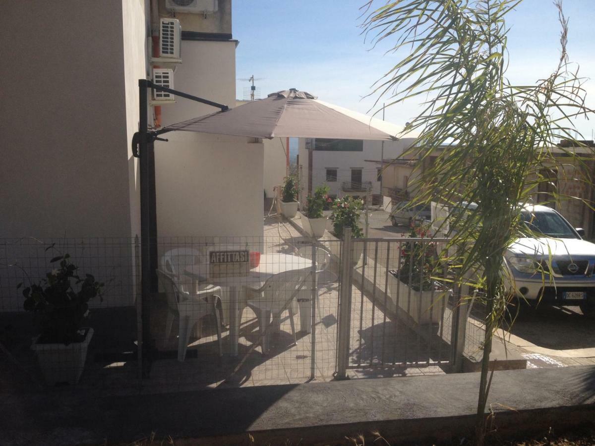 Casa Vacanza Nonna Sarina Custonaci Exterior foto